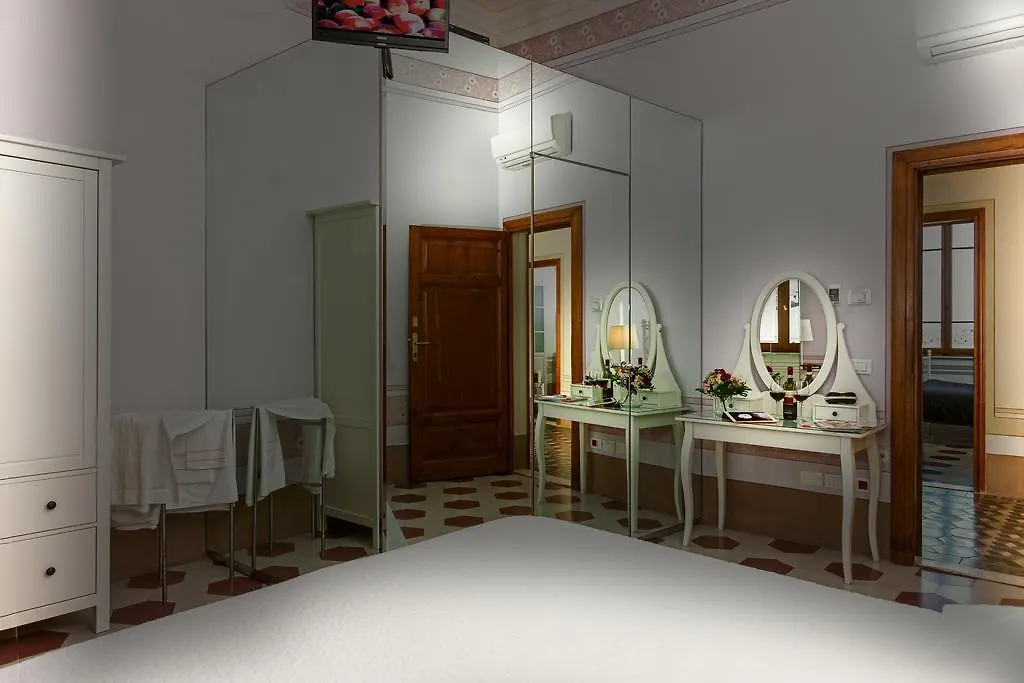 *** Guest house Villino Ermione Hotel Marina Di Pisa Italy