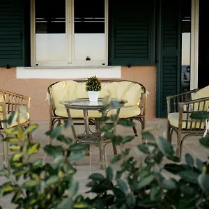 Nonno Stacca Couette-café Stintino
